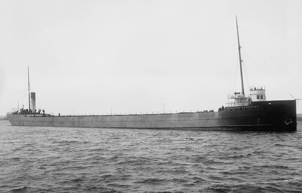 The freighter William Edenborn underway