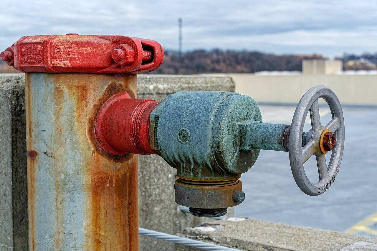 Fire hydrant on the top level of the Dwight Kessel parking garage in downtown Knoxville, Tennessee, USA.