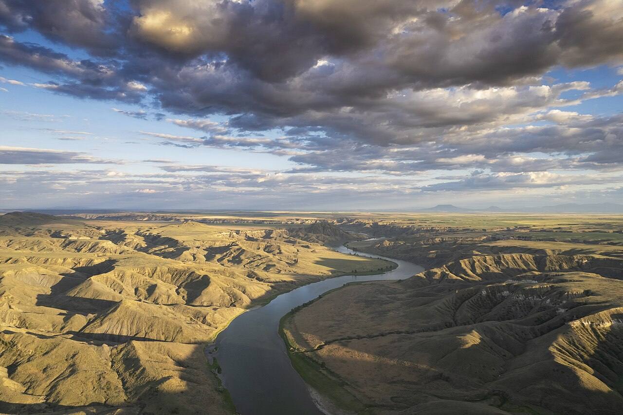 Missouri River in 2021 by Christopher Michel